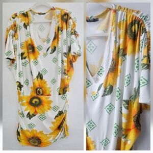 Dolce & Gabbana Sunflower White Yellow Dolman Scrunch Sleeve Snocked Mini Dress